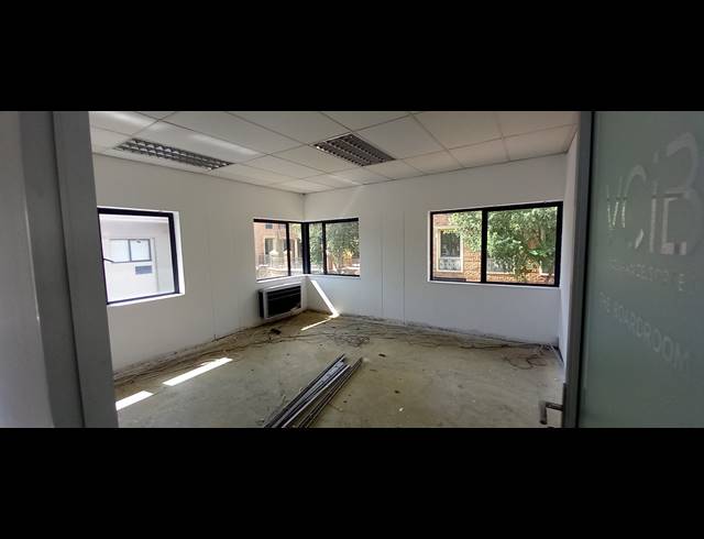 216M² OFFICE TO LET IN RIVONIA
